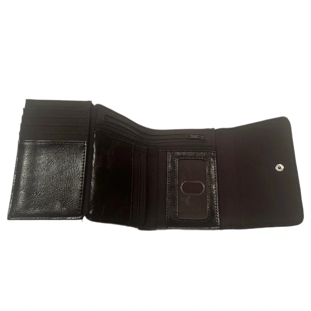 Nine‎ & Co wallet